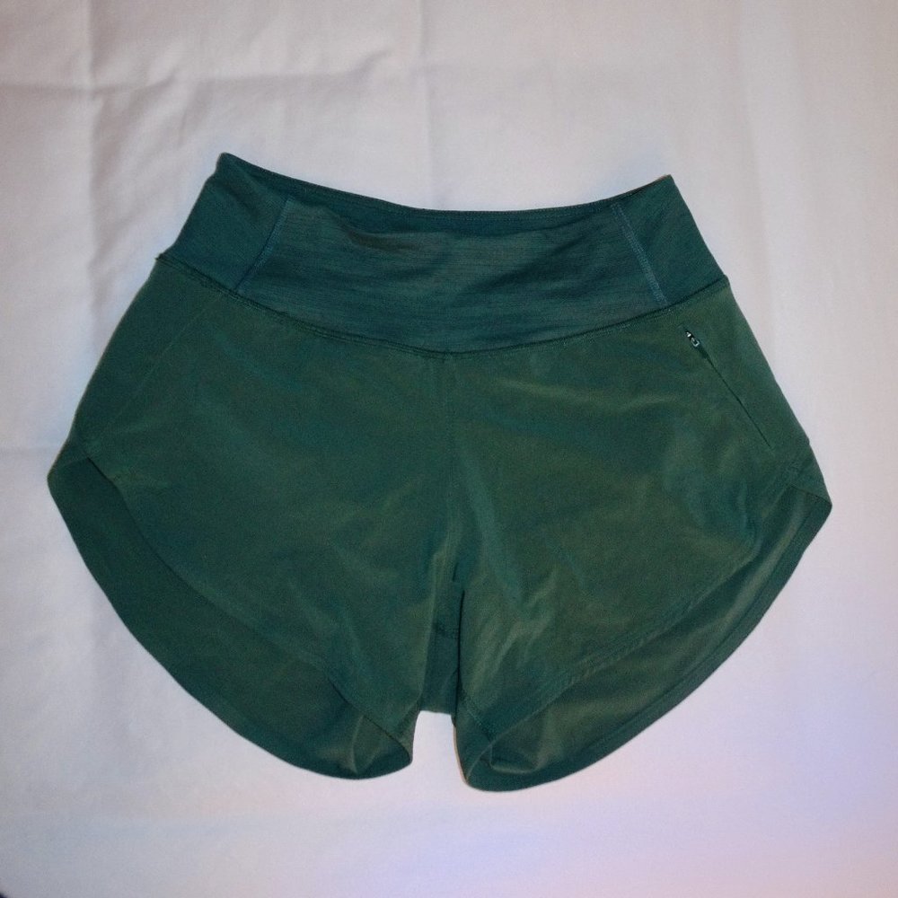 NWOT green outdoor voices women’s athletic running shorts w/ liner